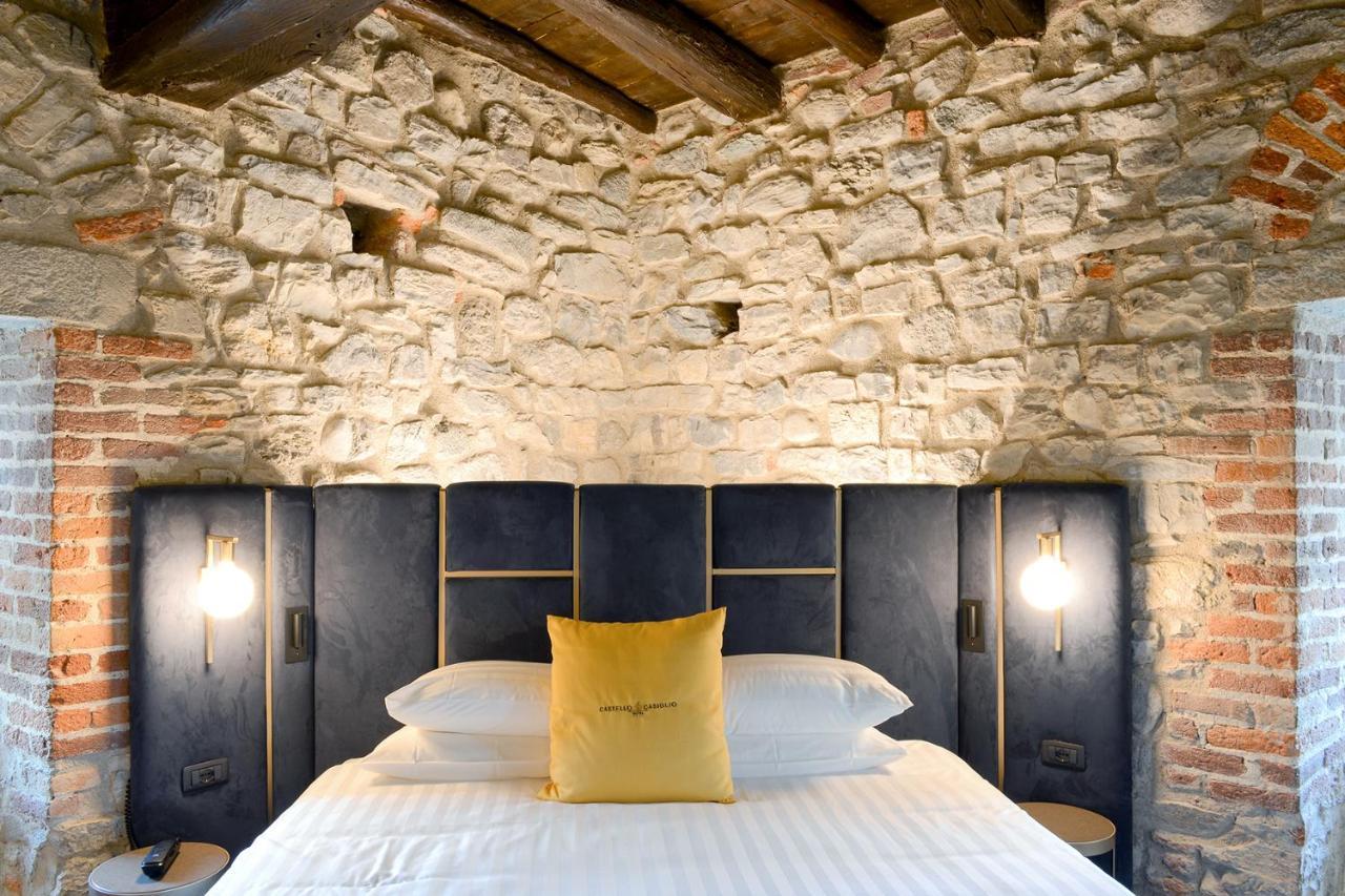 Hotel Relais Castello Di Casiglio Erba Esterno foto
