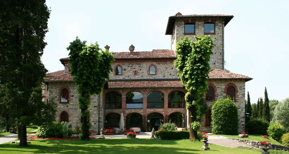 Hotel Relais Castello Di Casiglio Erba Esterno foto